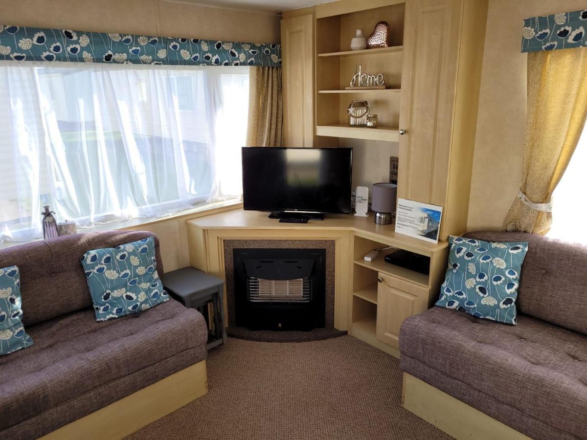 341 Family Caravan At Marine Holiday Park, Sleeps 6 Hotel Рил Екстериор снимка